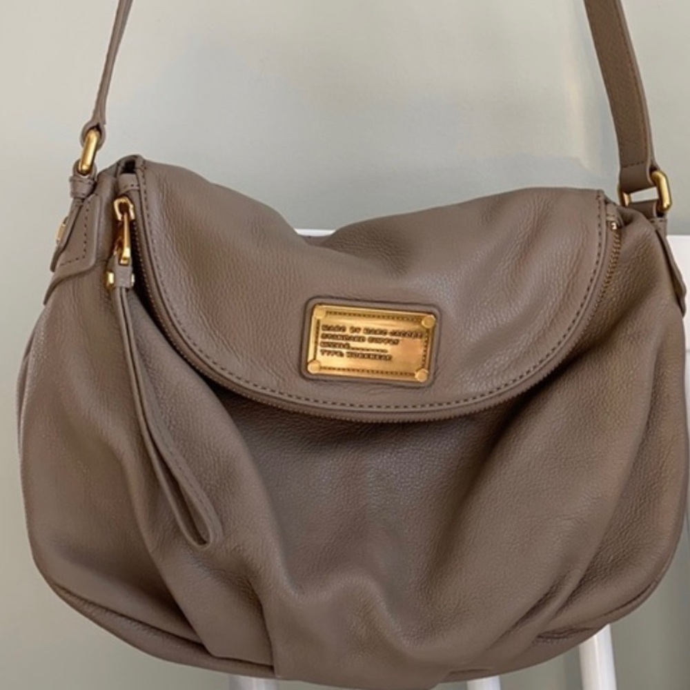 Marc by Marc Jacobs Large Classic Q Natasha Taupe Calf Leather Crossbody